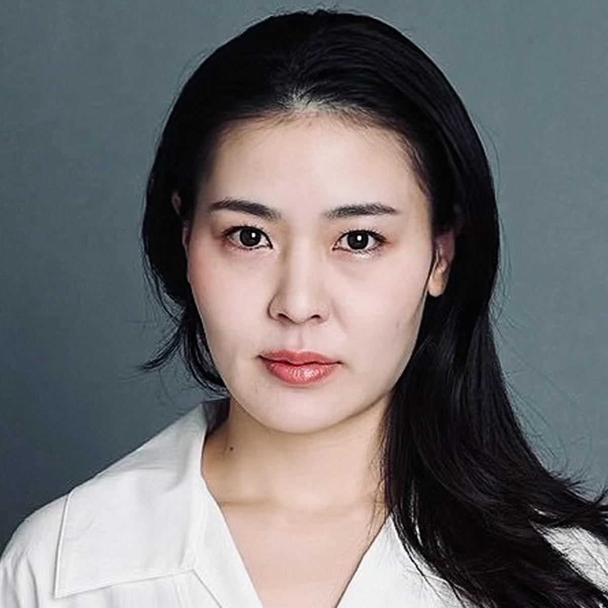 友部 柚里